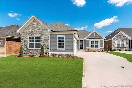 1617 Greenbrier Pointe Henryville, IN 47126