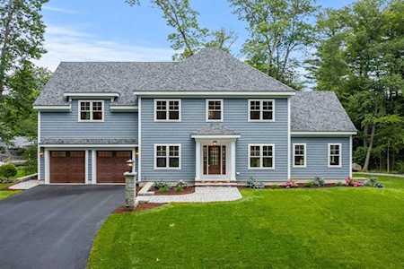 20 Revolutionary Rd Acton, MA 01720