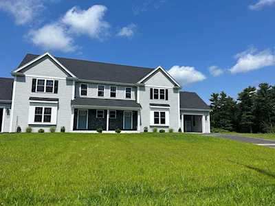 411-413 South Street Foxboro, MA 02035