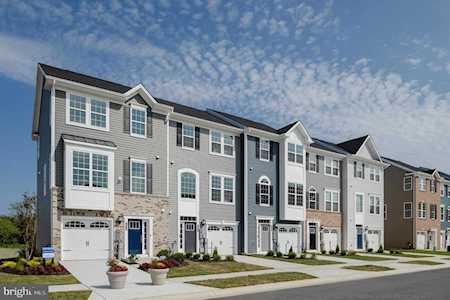 4085 Aydon Pl White Plains, MD 20695