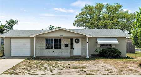 1333 Maybury Dr Holiday, FL 34691