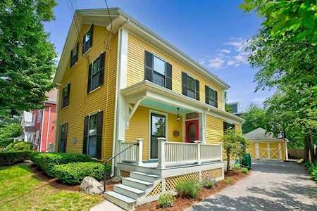 21 Central St #1 Arlington, MA 02476