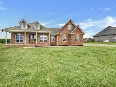 1973 Rolling Meadow Ln Chapel Hill, TN 37034