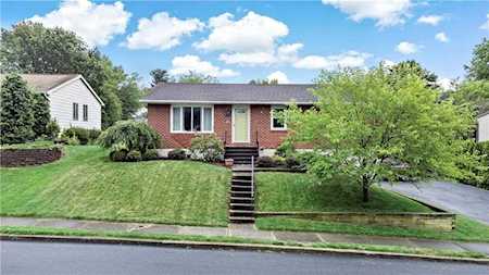 1988 Linden Ln Whitehall, PA 18052