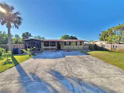 1920 45th Street Ct E Bradenton, FL 34208