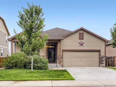 1727 Homestead Dr Fort Lupton, CO 80621