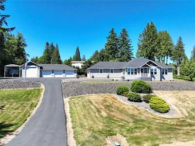 4 Cedar Gates Rd Longview, WA 98632
