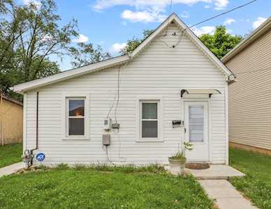 697 E Mound Street Circleville, OH 43113