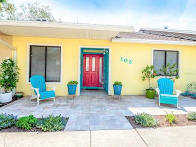 102 Anclote Rd Tarpon Springs, FL 34689