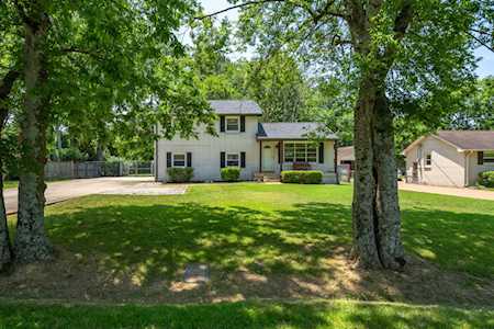 8020 Sawyer Brown Rd Nashville, TN 37221