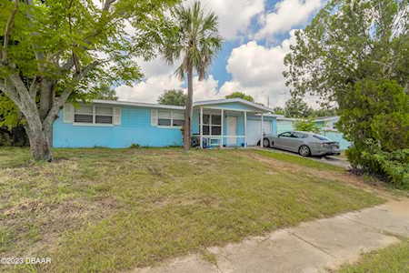 1134 Lewis Drive Daytona Beach, FL 32117