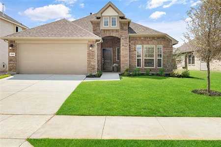 5505 Crestview Drive Celina, TX 75009