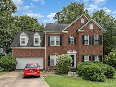 4324 Canewood Ln Indian Trail, NC 28079