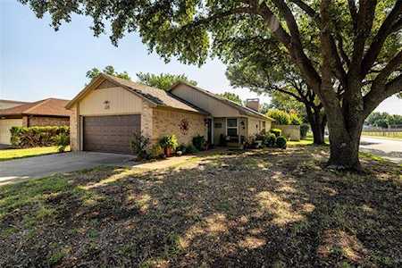 1710 Mimosa Lane Euless, TX 76039