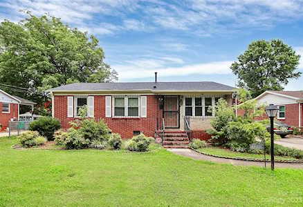 1236 Dean St Charlotte, NC 28216