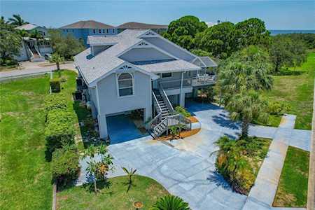 1717 Sunkissed Dr Tarpon Springs, FL 34689