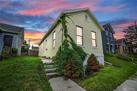 624 Hickory Street Dayton, OH 45410