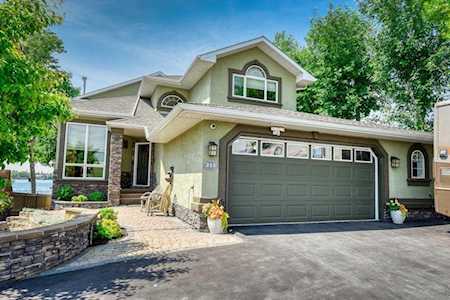 215 East Chestermere Dr Chestermere, AB T1X 1A2