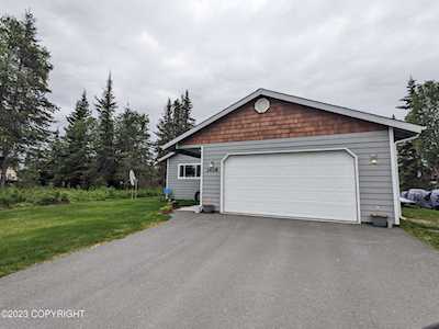 1408 Equinox Way Kenai, AK 99611