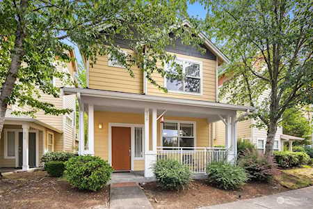 526 224th Place NE #24 Sammamish, WA 98074