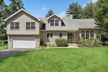 4407 Mapleleaf Dr Johnsburg, IL 60051