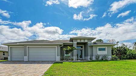 58 Long Meadow Ct Rotonda West, FL 33947
