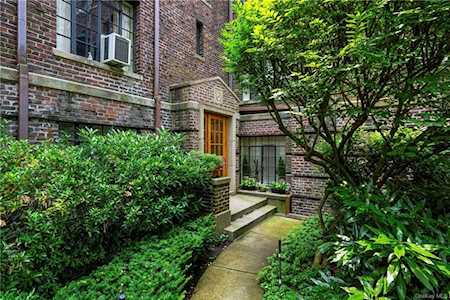 20 N Broadway #G331 White Plains, NY 10601