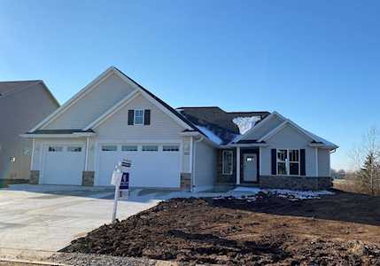 1231 Copilot Way De Pere, Village of Hobart, WI 54115