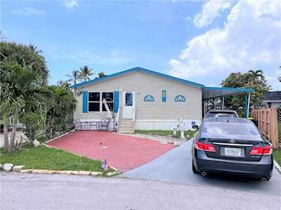 2600 E Marina Dr Fort Lauderdale, FL 33312