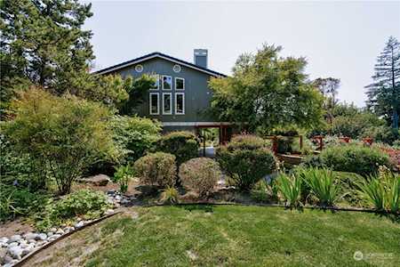 12809 14th Ave SW Burien, WA 98146