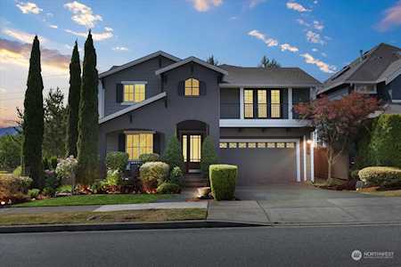 36123 SE Isley St Snoqualmie, WA 98065