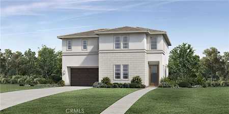 310 Brackens Lake Forest, CA 92630
