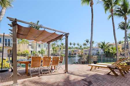 20835 NE 31st Pl Aventura, FL 33180
