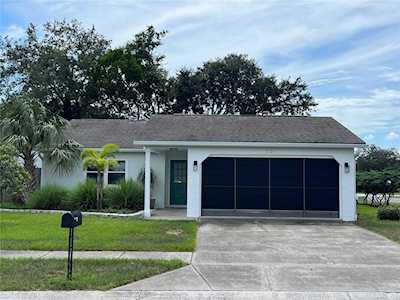 5125 Doefield Ln New Port Richey, FL 34653
