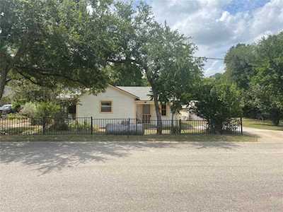 1311 Ledbetter ST Round Rock, TX 78681