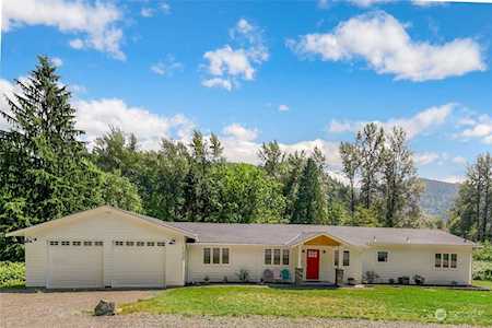 27529 SE High Point Way Issaquah, WA 98027