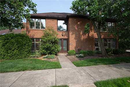 17 Brandon Place #17 Rocky River, OH 44116