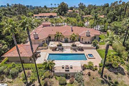 17547 Avenida Peregrina Rancho Santa Fe, CA 92067
