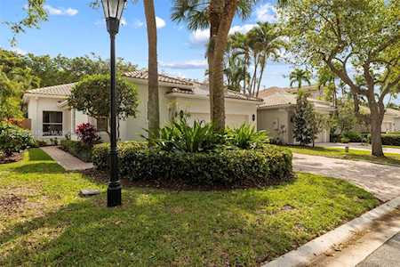 6666 NW 23rd Ter Boca Raton, FL 33496