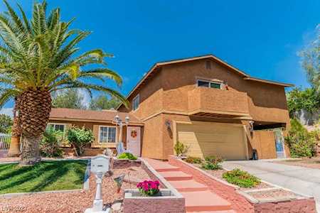 6260 Viewpoint Dr Las Vegas, NV 89156
