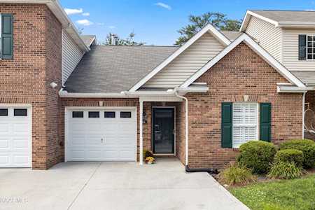 7053 La Christa Way Knoxville, TN 37921