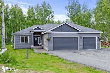 8635 E Dancing Lights Dr Palmer, AK 99645
