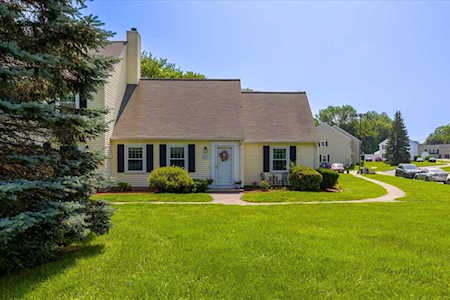 2501 Forest Park Drive #61 Auburn, MA 01501