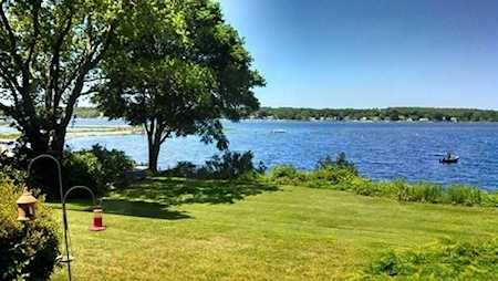 44 W Promenade St. Swansea, MA 02777