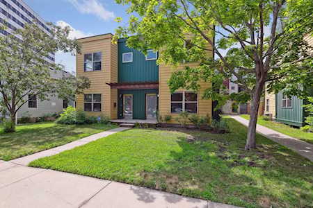 2022 21st Avenue S Minneapolis, MN 55404