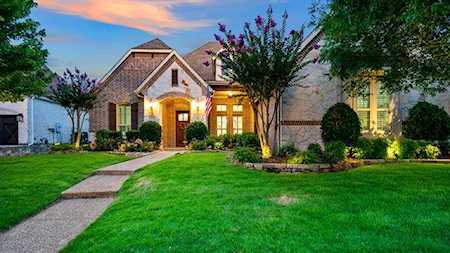 8500 Canyon Crossing Lantana, TX 76226