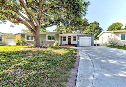 4726 24th Ave N St. Petersburg, FL 33713