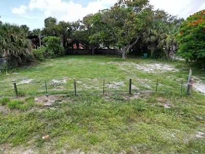 21 W 37th Street Riviera Beach, FL 33404