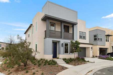10650 Melogold San Diego, CA 92126