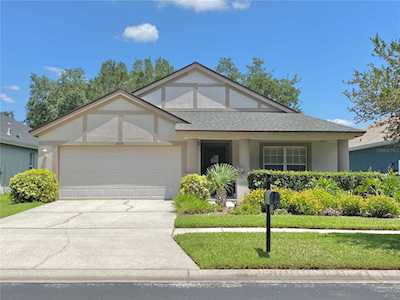 2404 Amberside WAY Wesley Chapel, FL 33544